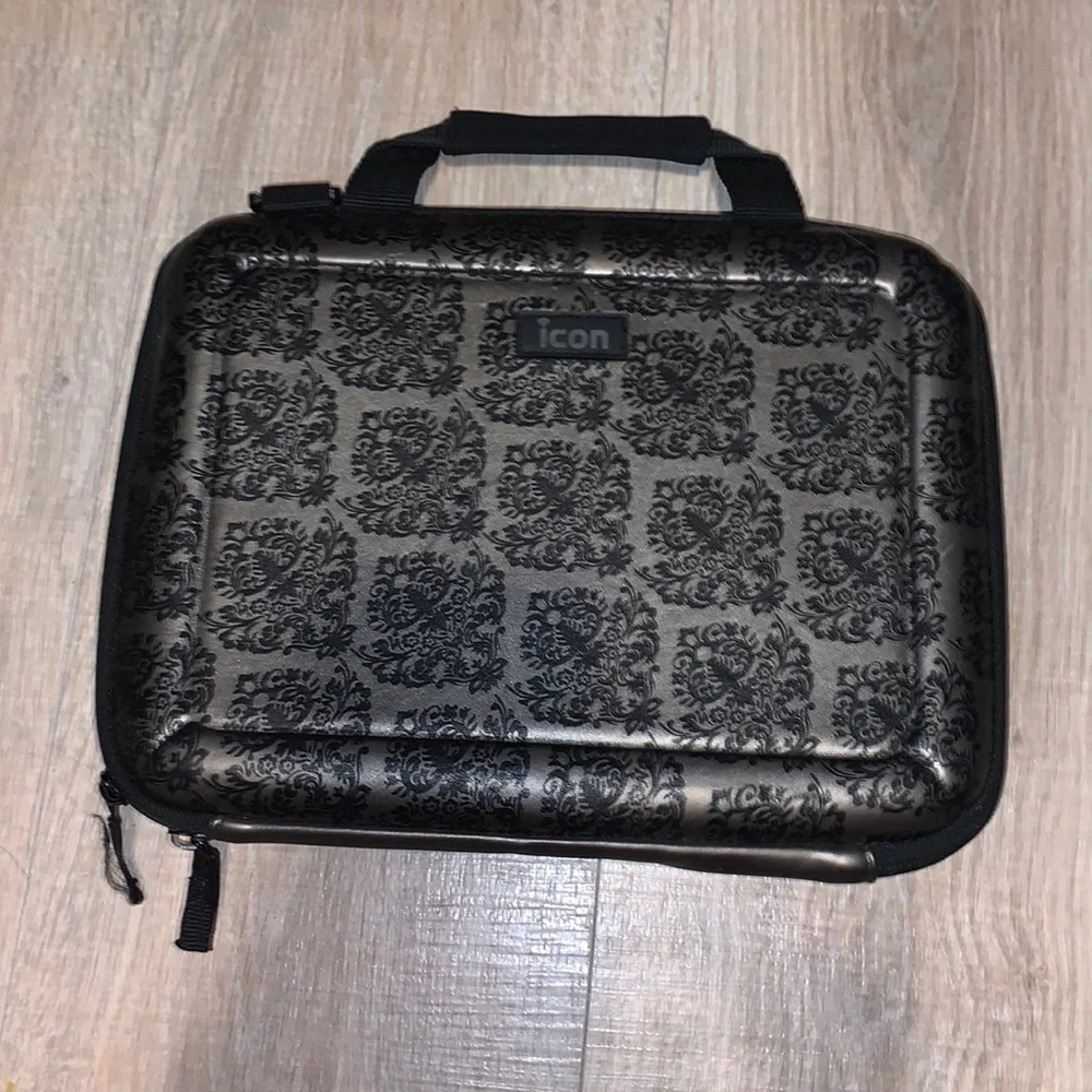 ICON black patterned Universal Tablet Case